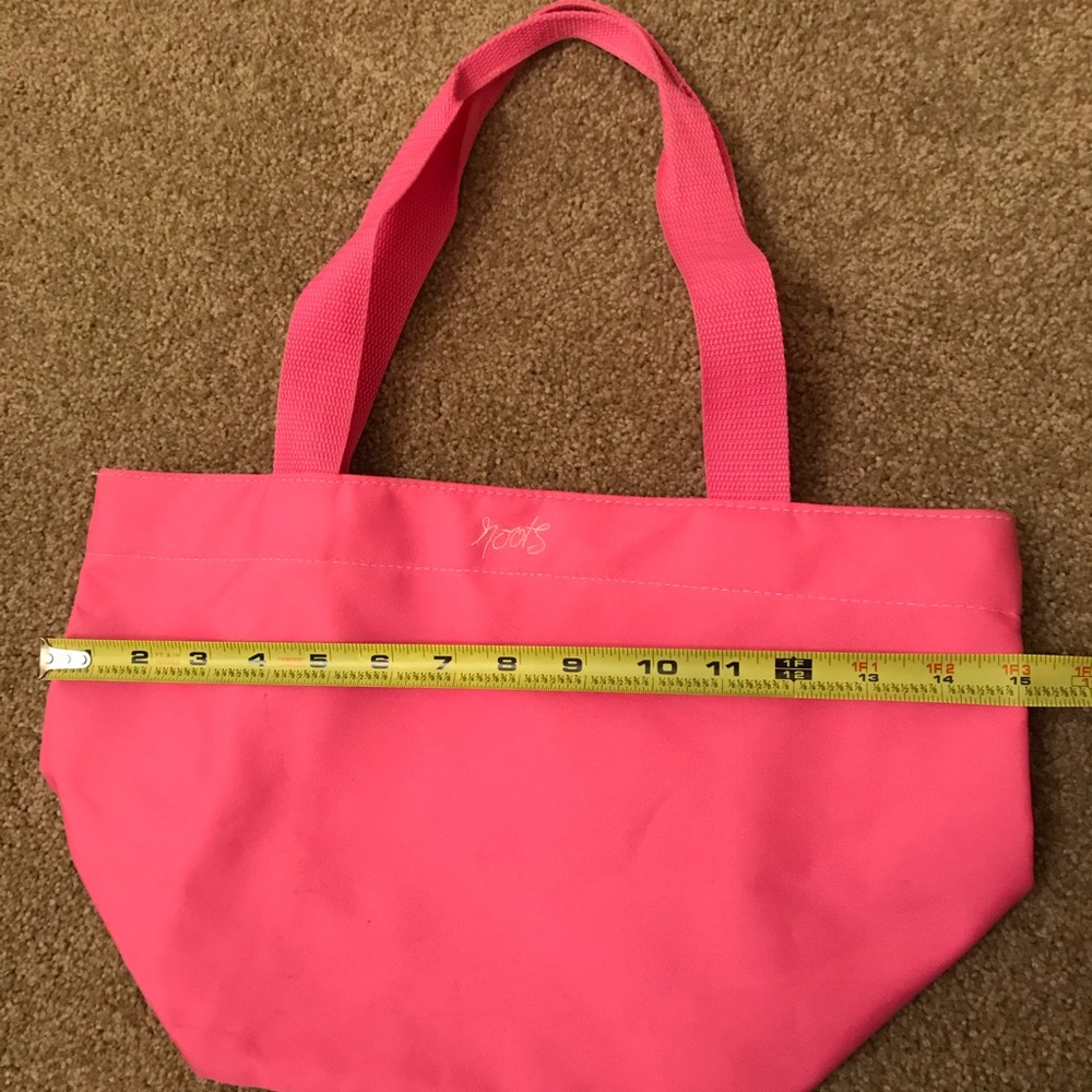 ROOTS authentic small pink tote - Picture 4 of 7